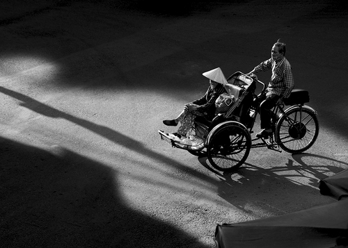 Nhiếp ảnh gia Nguyễn An Di - Street life Chut nang chieu 